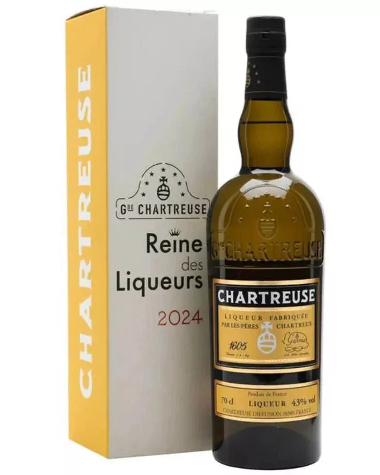 2024 Chartreuse Reine des Liqueurs Jaune Liqueur 700ml